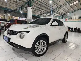 Nissan Juke RX Cvt Automatic 2012 Putih Mulus Siap Pakai