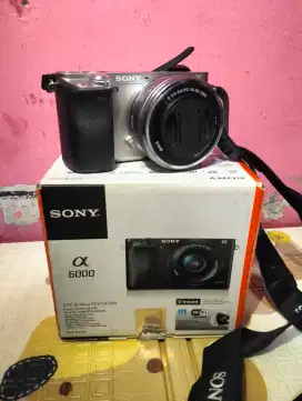Di JUAL kamera SONY @6000 jarang banget di pake dari baru (BU)