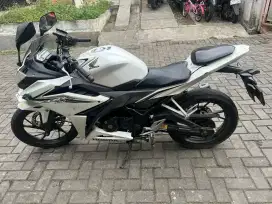 Honda cbr 201y plat F ada di cimahi bamdung