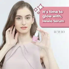 10% niacinamide  serum and brithmoist face toner by Hewio Beauty