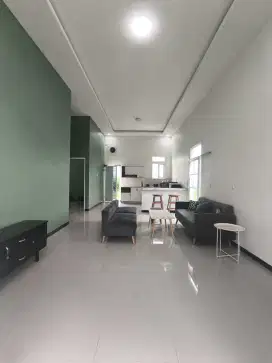 DIJUAL TANAH BESERTA RUMAHNYA!