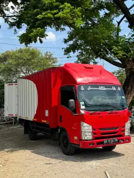 Isuzu nlr 2020 box long