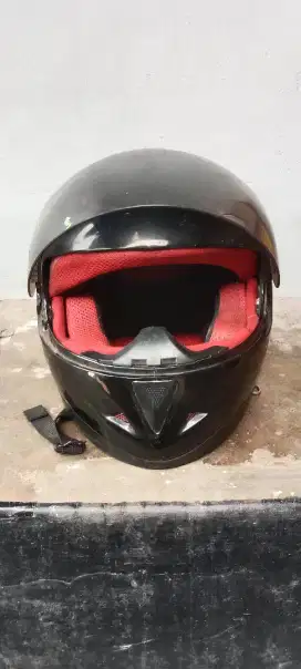 Dijual helm tidak terpakai