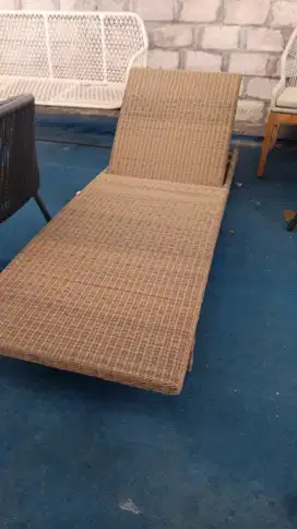 Lounger Pool Bed Rotan Sintetic