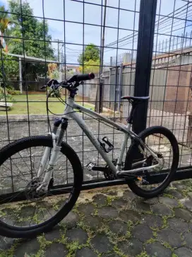 Mtb hardtail Norco dan Seli Dahon Vitesse