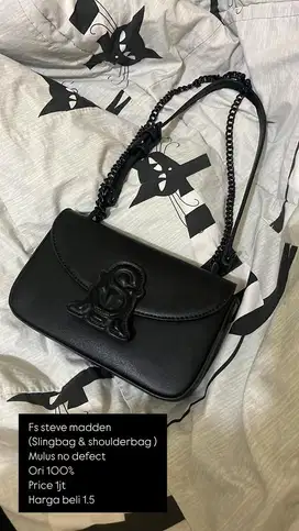 Steve madden slingbag