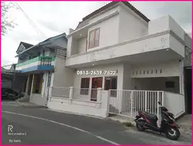 Rumah Pinggir Jalan Jongke Siap Huni Dekat Jombor