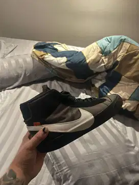 NIKE BLAZER X OFF WHITE SIZE 41 SECOND MINUS LECET PEMAKAIAN AJA