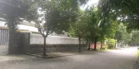 Rumah Luas Kondisi Bagus Harga Terbaik Strategis Ketintang Wiyata