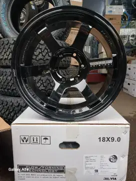 Velg te37 progressive ring 18x9 6x139,7 ET 0 4pcs