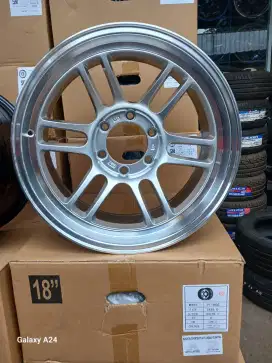 Enkei RPT ring 18 lebar 9 6x139,7 ET 0 fortuner pajero 4pcs