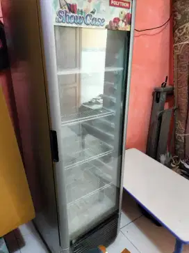 Showcase chiller polytron 5 Rak