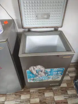 Freezer sanyo 100 liter tanpa bunga es