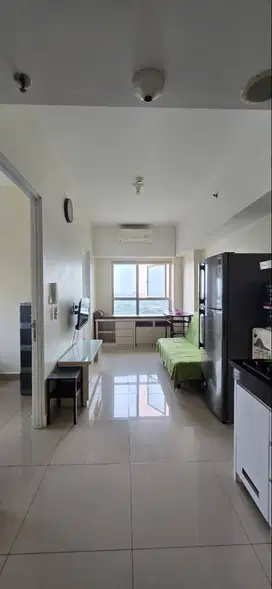 Apartemen The Springlake Tower Freesia Furnish di Summarecon Bekasi