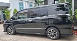 Toyota Voxy (2018)