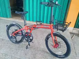 Sepeda lipat united nigma 2