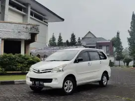 Xenia 1.3 X 2012 Manual Putih Km119rb