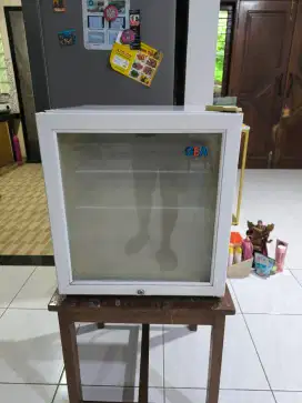 Di jual Display Cooler Kecil