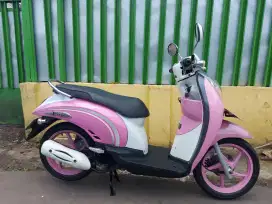 Honda scupi 2013 istimewa pink