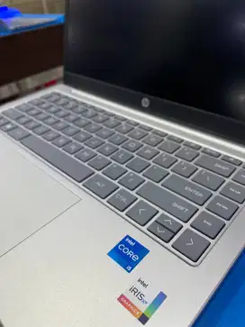Laptop HP EP0001 AU Intel Core i5 1335U