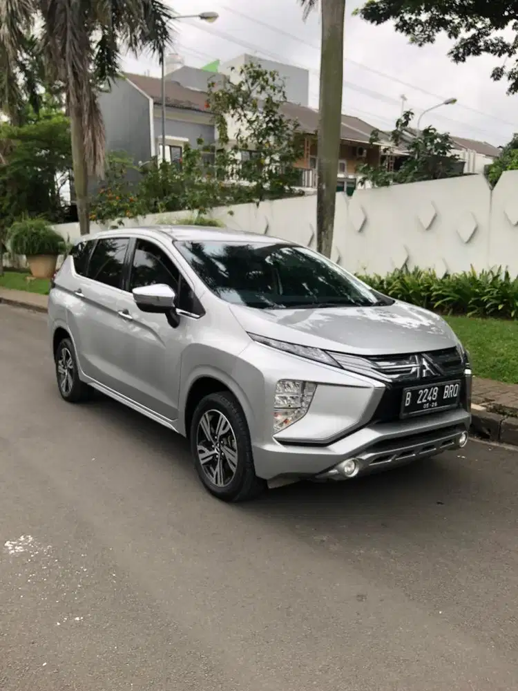 DP HANYA 15jt XPANDER ULTIMATE MATIC AT TAHUN 2021 SILVER