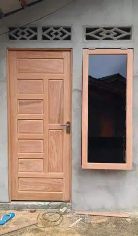 Paket kusen pintu dan jendela kayu meranti batu oven