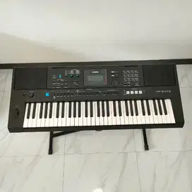 Yamaha PSR E473 E-473 E 473 Keyboard Yamaha PSR Original