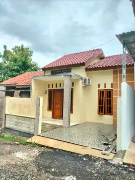 JUAL RUMAH BARU di Jeruk Sawit Gondangrejo