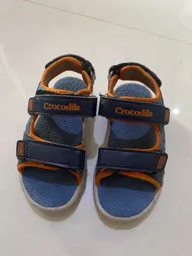 JUAL SENDAL MASIH MULUS