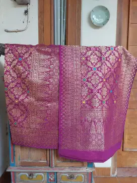 Sarung songket palembang