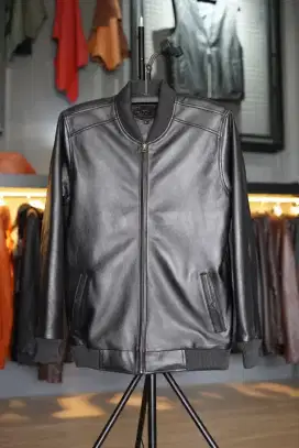 JAKET KULIT ASLI MODEL BOMBER BAHAN KULIT ASLI SUPER
