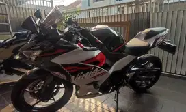 Ninja 250 SE ABS Keyless 2019 LOW KM, PAJAK ON, PRIBADI