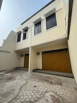 Dijual Cepat Ruko Brand-new Gandeng 2 Luas 210 m Di Juru Mudi Baru