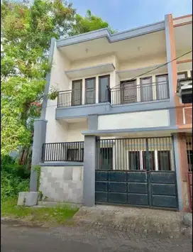 KLAMPIS SEMOLO DKAT WISMA MUKTI, KLAMPIS ANOM, NGINDEN INTAN, MANYAR
