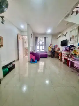Rumah 1 Lantai Type 4.5 Rapi Siap Huni di Poris Tangerang