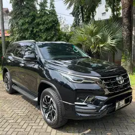 LowKM! 2022 fortuner toyota  2.8 vrz gr grs matic automatic metik at