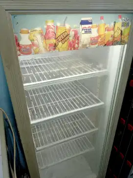 Showcase RSA 150 L