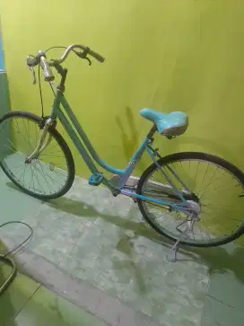 Di jual sepeda jengki Phonix mulus ban blk baru enak di goes enteng wa