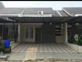 Dijual cepat rumah minimalis di Sherwood Metland Transyogi