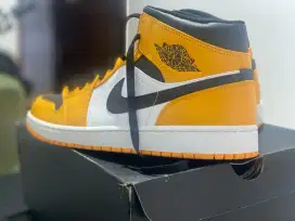 Air Jordan 1 Mid SE GC perfect condition original
