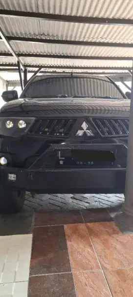 Pajero exceed 2010