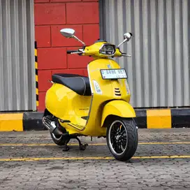 sprint 150 yellow curioso