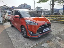 [OLXmobbi] Toyota Sienta 1.5 Q Bensin-AT 2016 Orange