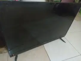 TV Sharp 32 inch LCD rusak