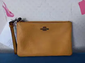 Coach wrislet pouch