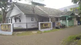 RUMAH DIJUAL ATAU DIKONTRAKAN