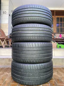 Ban Michelin Pilot Sport 4 275 40 r19 & 245 45 r19 4pcs