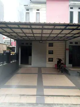 Rumah Hook, Menarik dan Strategis di Puri Bintara Regency Bekasi