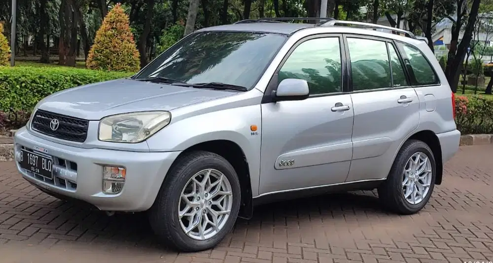 Toyota RAV4 2002 Bensin
