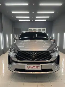 Innova Zenix 2.0 V CVT Full Aksesoris